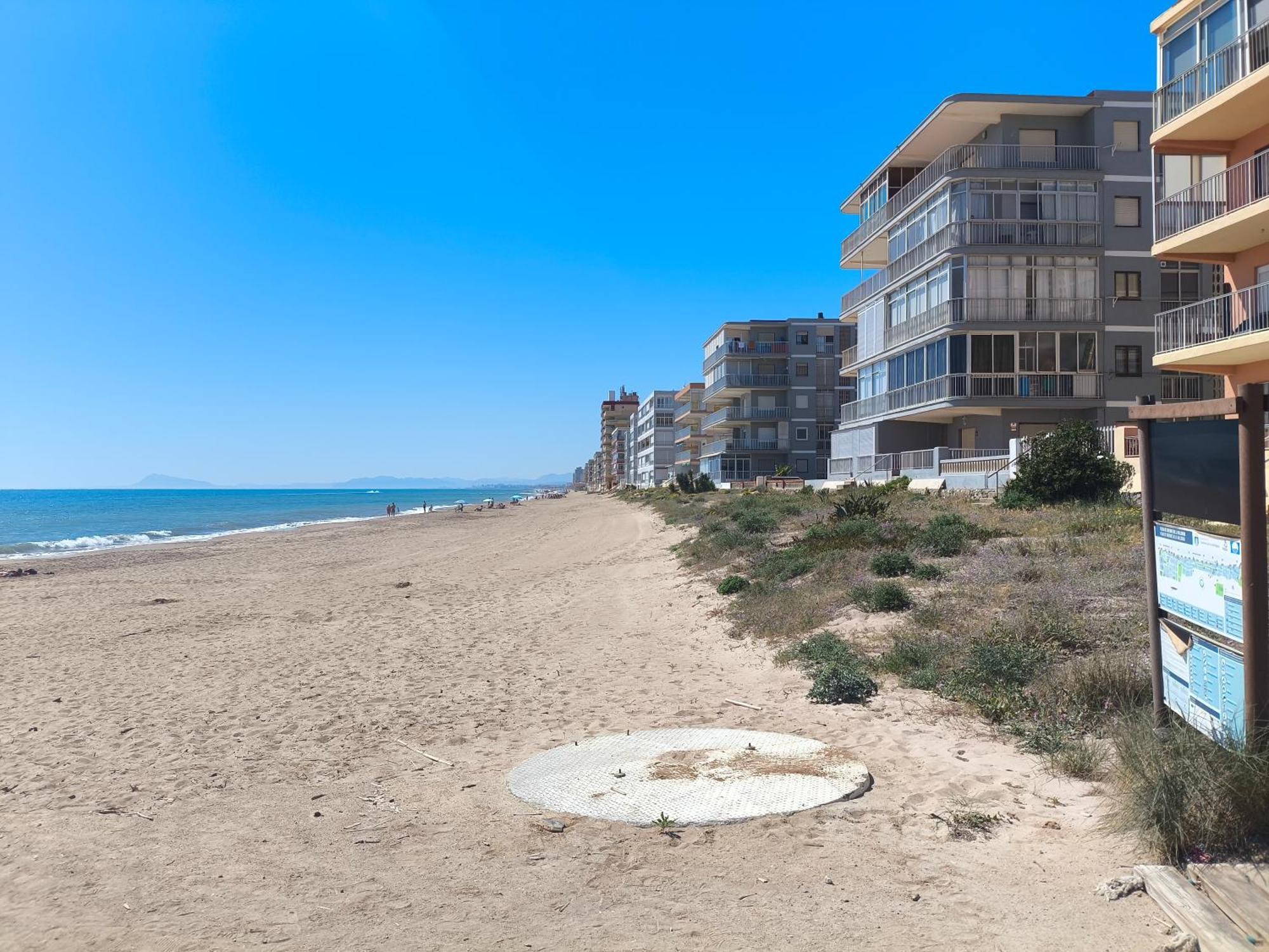 Apartamento En La Playa Tavernes de la Valldigna Exterior foto